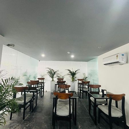 Bedchambers Serviced Apartment, Golf Course, Gurgaon Eksteriør bilde