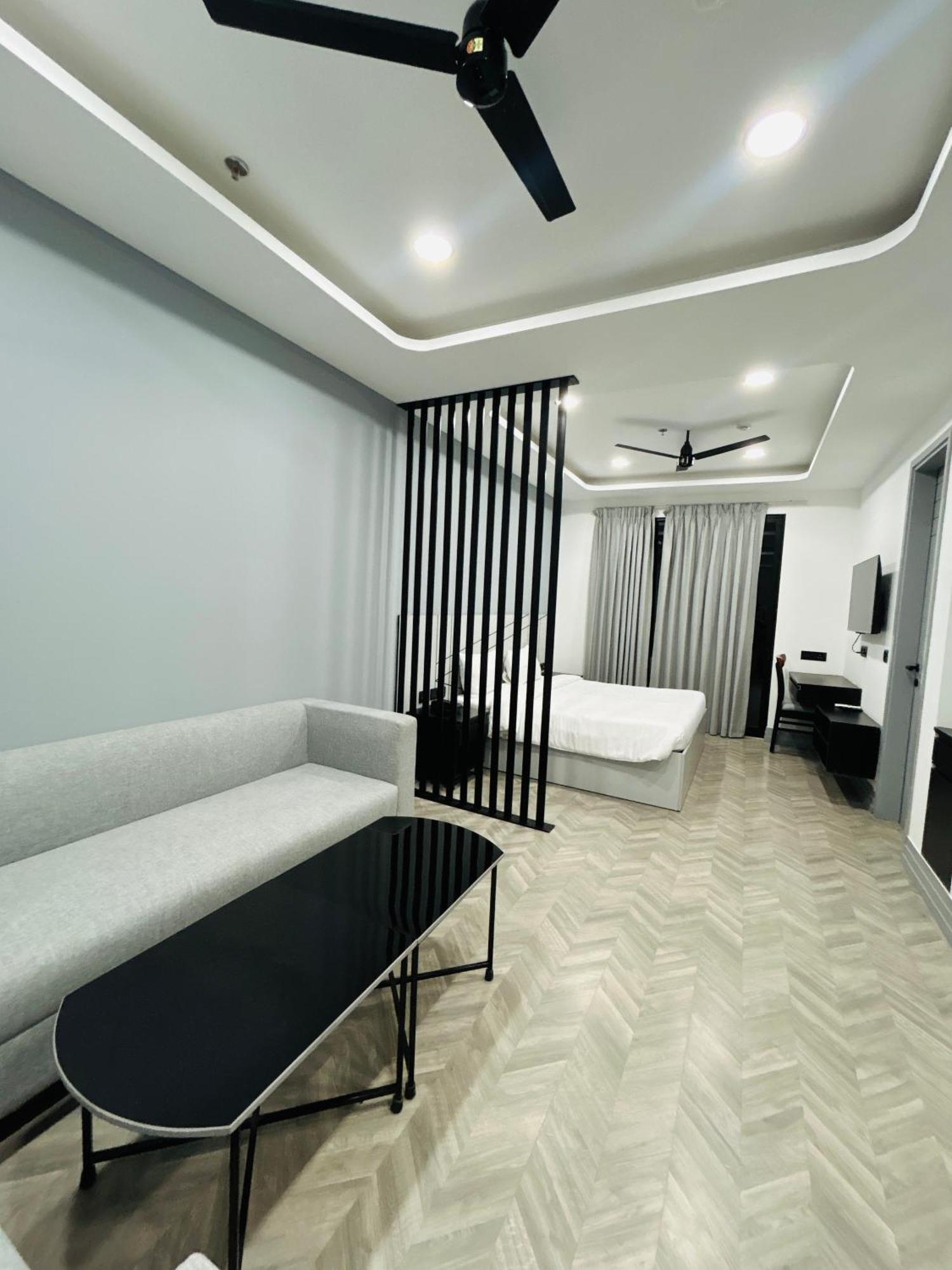 Bedchambers Serviced Apartment, Golf Course, Gurgaon Eksteriør bilde
