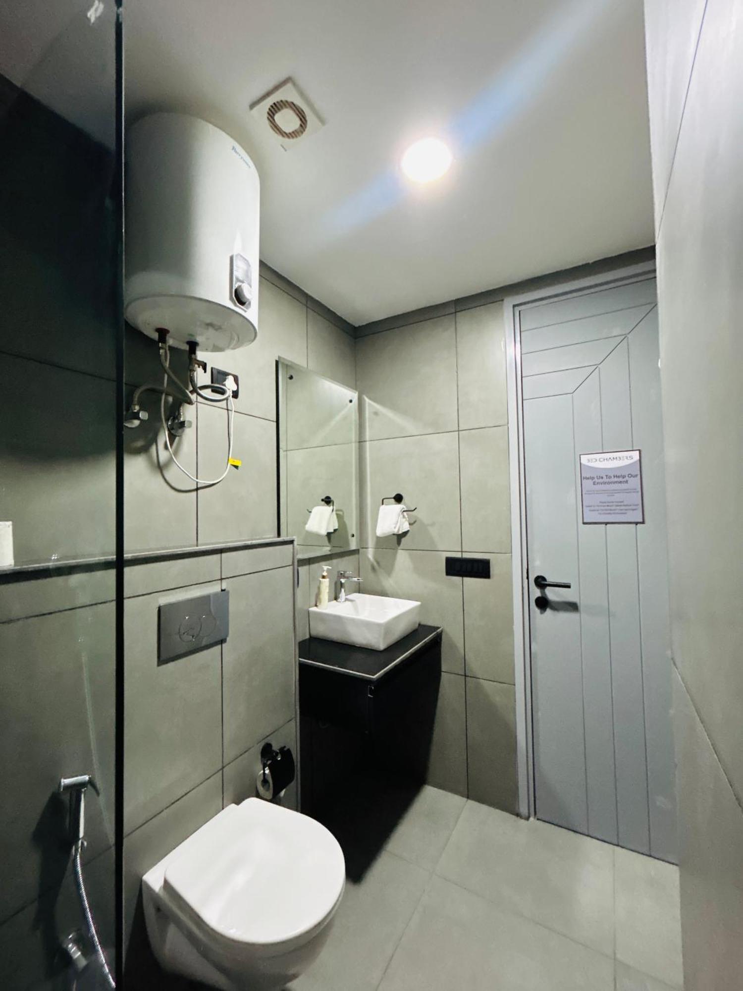 Bedchambers Serviced Apartment, Golf Course, Gurgaon Eksteriør bilde
