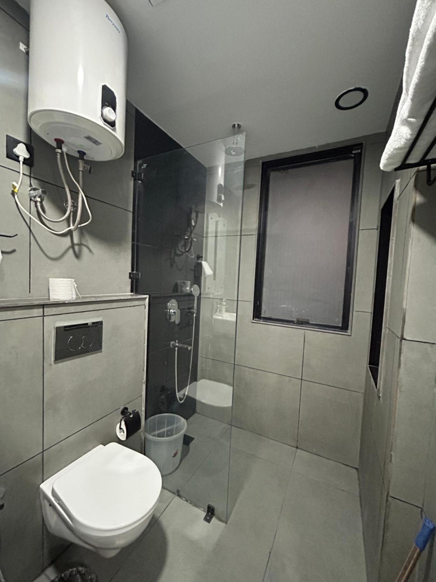 Bedchambers Serviced Apartment, Golf Course, Gurgaon Eksteriør bilde